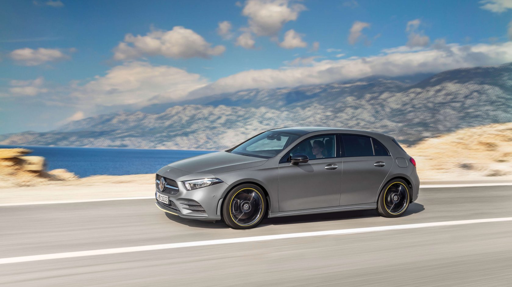 Our air cleaners for passenger car applications